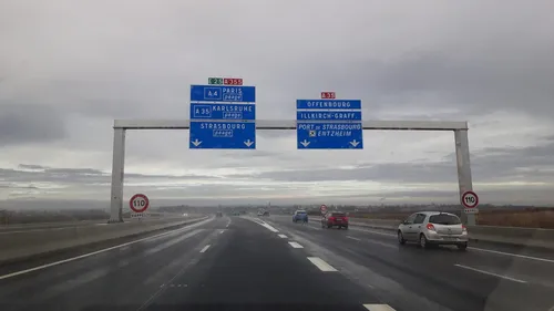 Une pétition pour le retour des panneaux Strasbourg sur les autoroutes